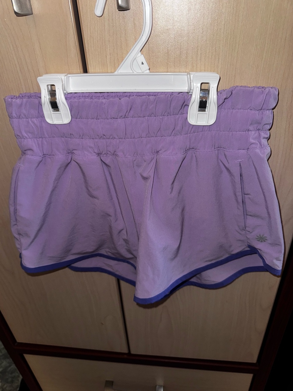 Athleta Girl Lavender Run Free Shorts Size M 8/10 Lightweight Running Shorts